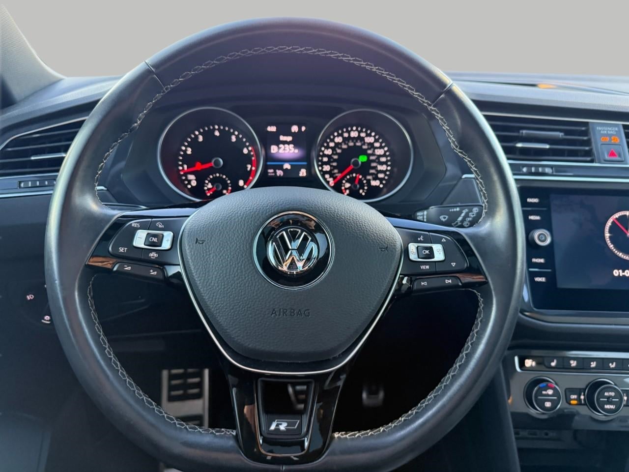 2020 Volkswagen Tiguan SE R-Line Black