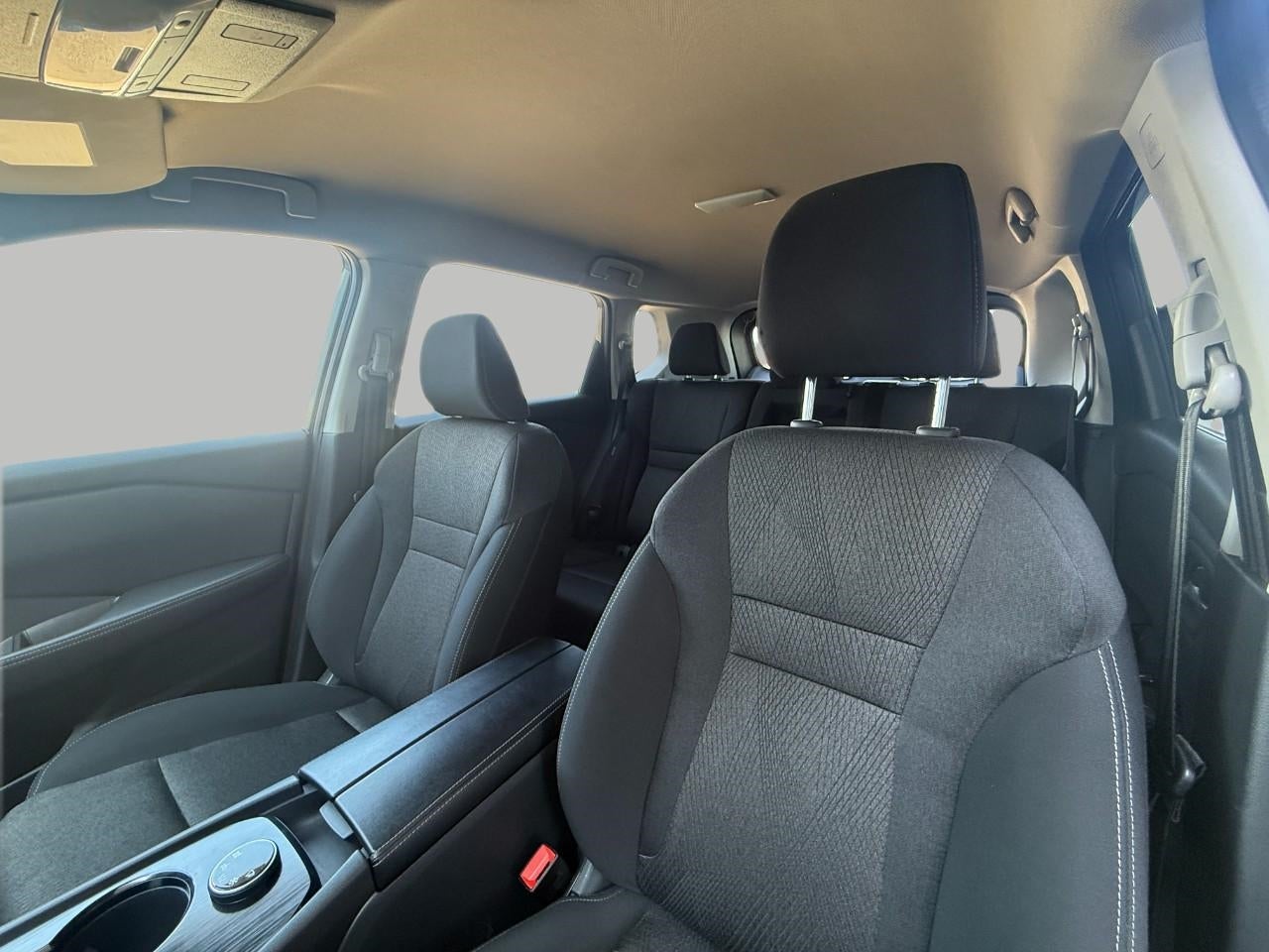 2025 Nissan Rogue AWD SV