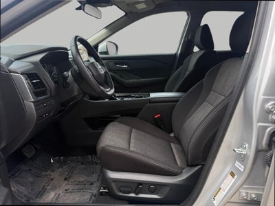2025 Nissan Rogue AWD SV