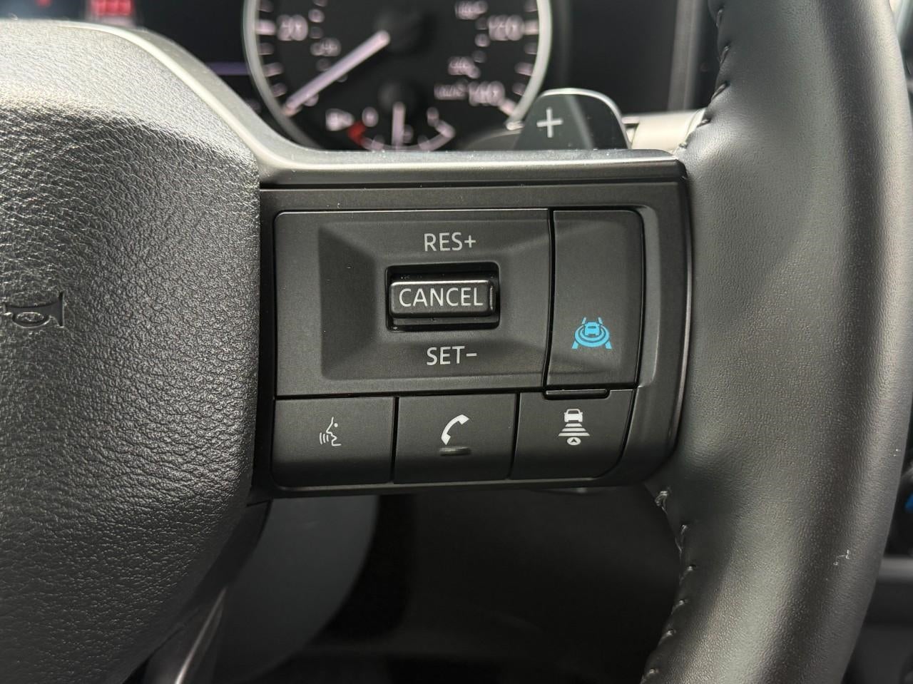 2025 Nissan Rogue AWD SV
