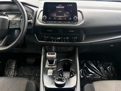 2025 Nissan Rogue AWD SV