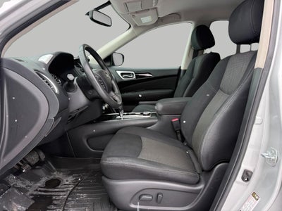 2017 Nissan Pathfinder SV