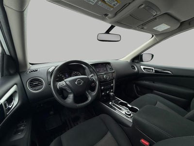 2017 Nissan Pathfinder SV