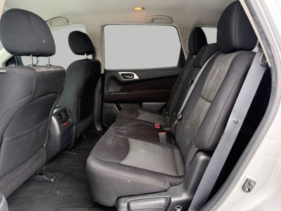 2017 Nissan Pathfinder SV