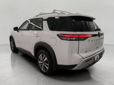 2025 Nissan Pathfinder SL 4WD
