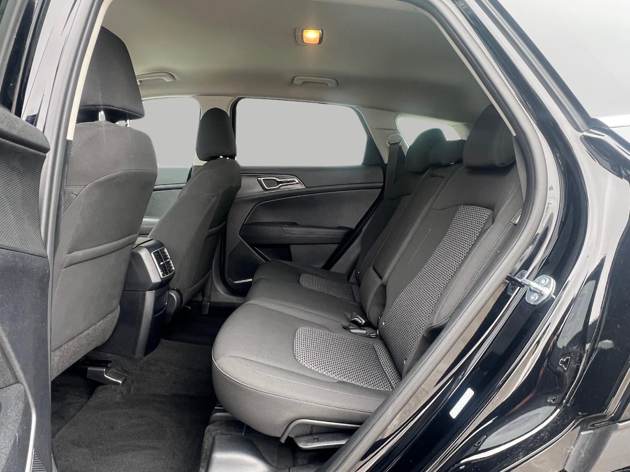 2025 Kia Sportage LX AWD