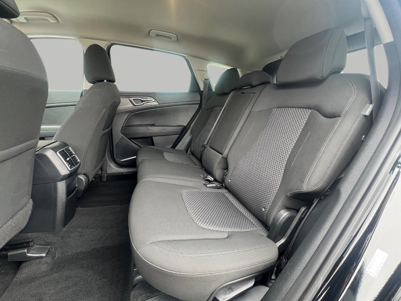 2025 Kia Sportage LX AWD