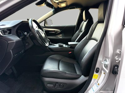 2021 Toyota Venza XLE AWD (SE)