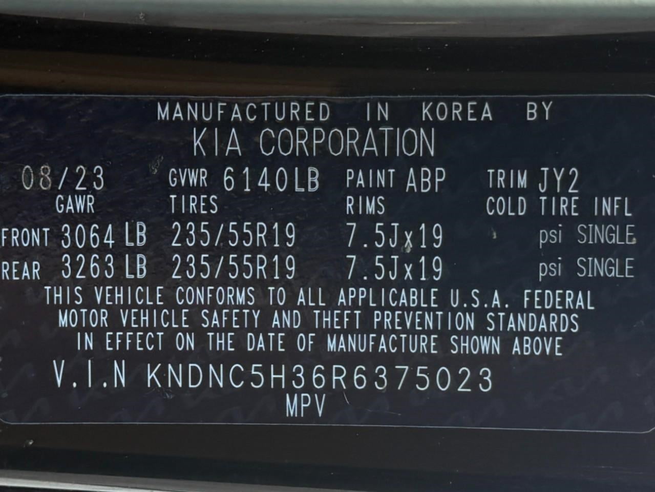 2024 Kia Carnival EX FWD