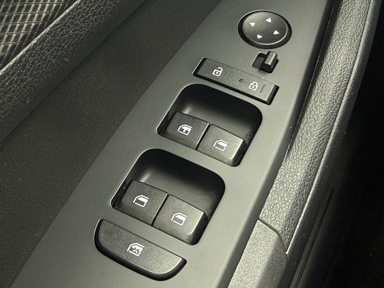 2025 Kia Sportage LX AWD