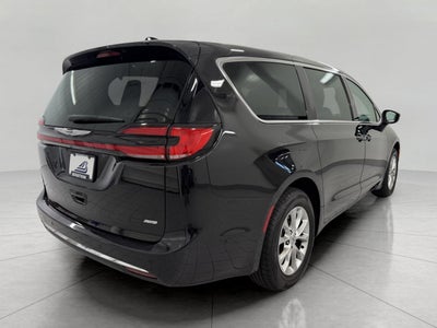 2023 Chrysler Pacifica Touring L AWD