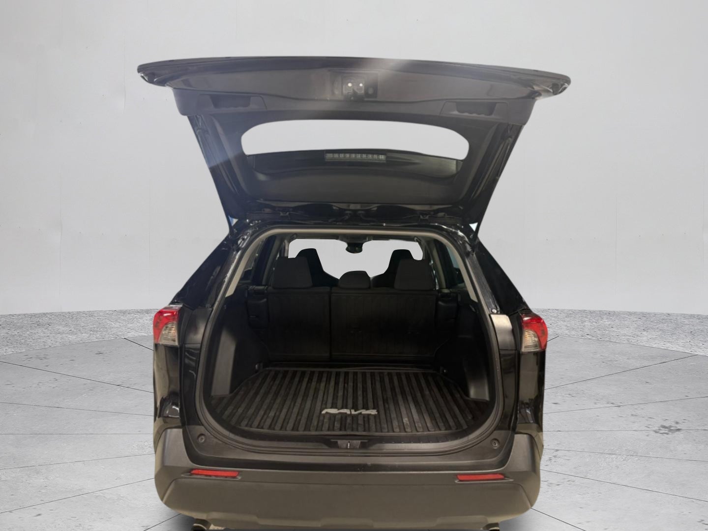 2019 Toyota RAV4 LE AWD