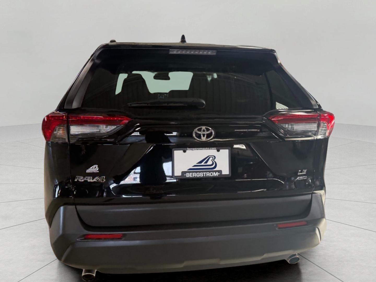 2019 Toyota RAV4 LE AWD