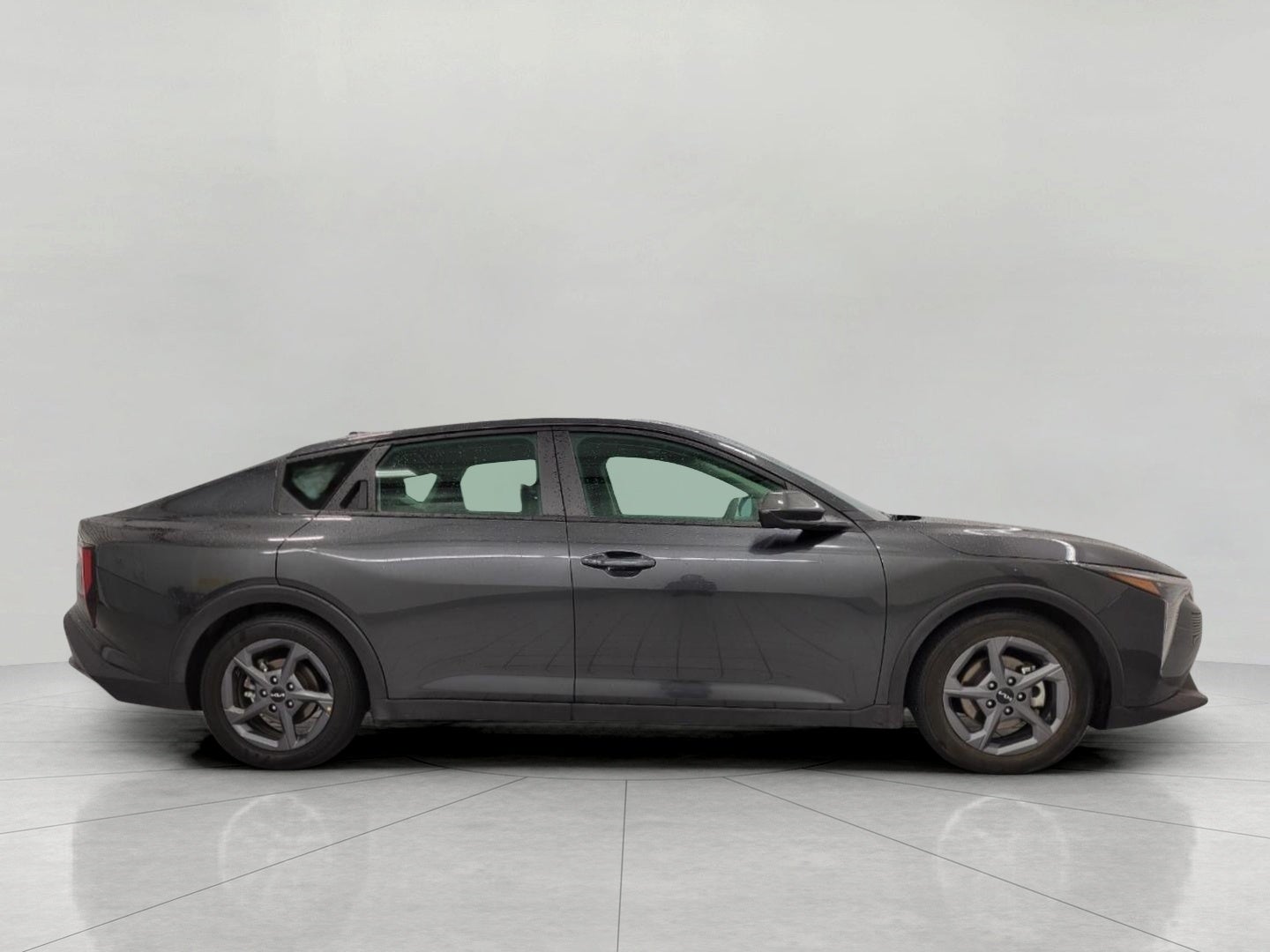 2025 Kia K4 LXS FWD