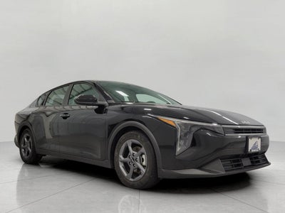 2025 Kia K4 LXS FWD