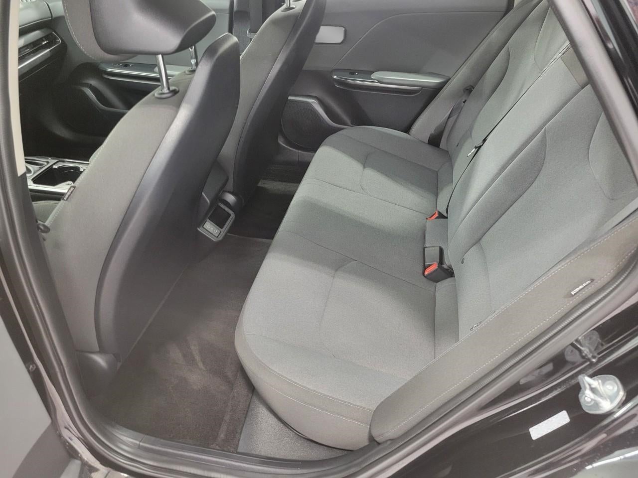 2025 Kia K4 LXS FWD
