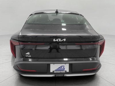 2025 Kia K4 LXS FWD