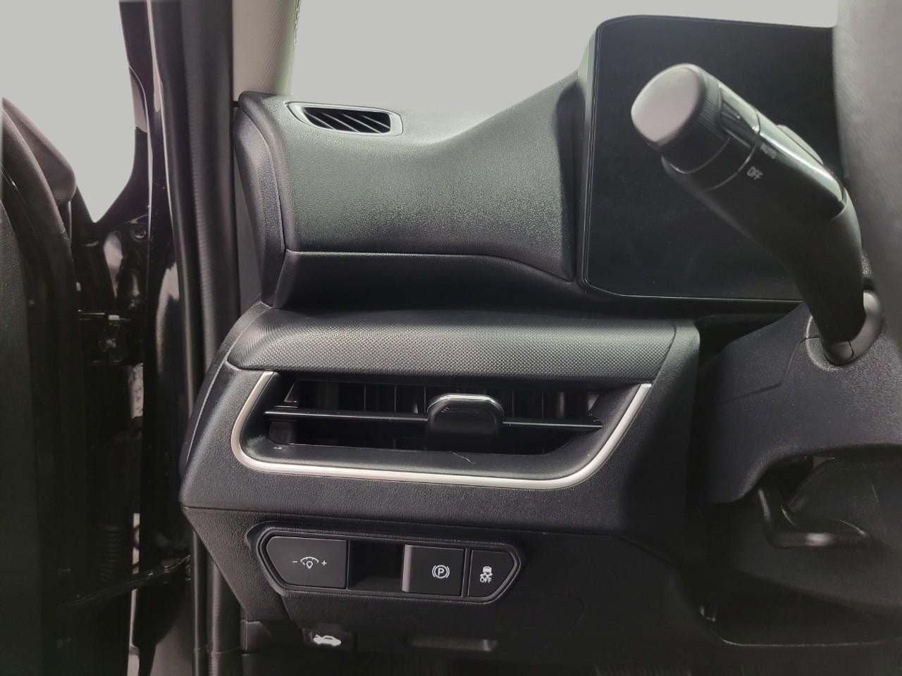 2025 Kia K4 LXS FWD
