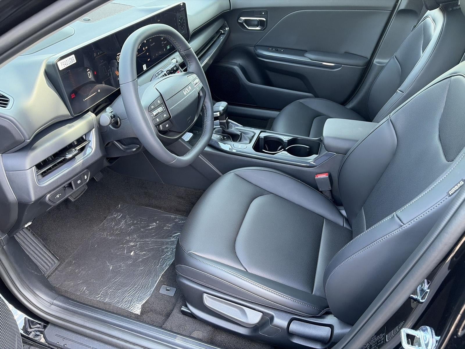 2026 Kia K4 Hatchback EX FWD