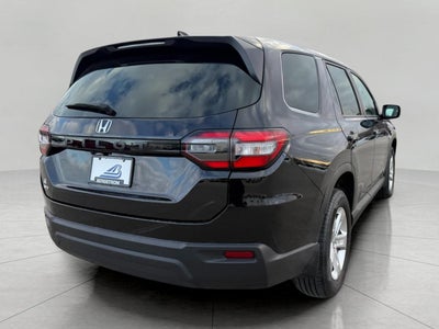 2023 Honda Pilot LX AWD