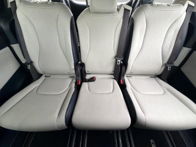 2025 Kia Carnival Hybrid SX FWD