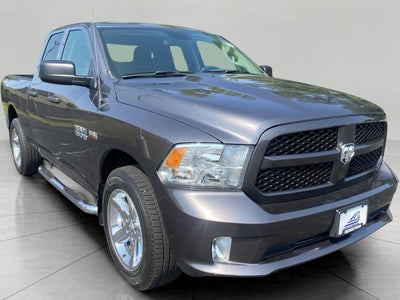 2017 RAM 1500 Express 4x4 Quad Cab 6'4 Box