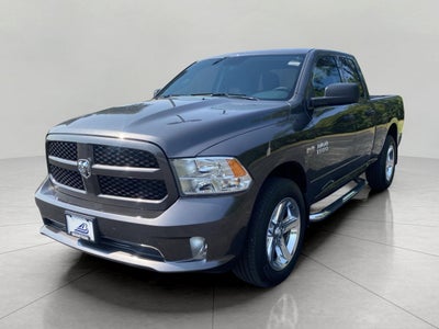 2017 RAM 1500 Express 4x4 Quad Cab 6'4 Box