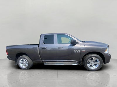 2017 RAM 1500 Express 4x4 Quad Cab 6'4 Box
