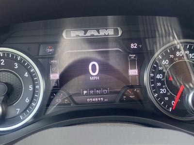 2022 RAM 1500 Big Horn 4x4 Quad Cab 6'4 Box