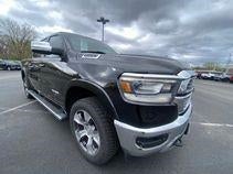 2019 RAM 1500 Laramie 4x4 Crew Cab 5'7 Box