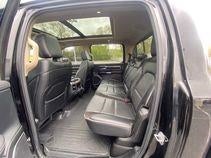 2019 RAM 1500 Laramie 4x4 Crew Cab 5'7 Box