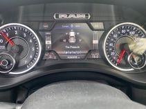 2019 RAM 1500 Laramie 4x4 Crew Cab 5'7 Box
