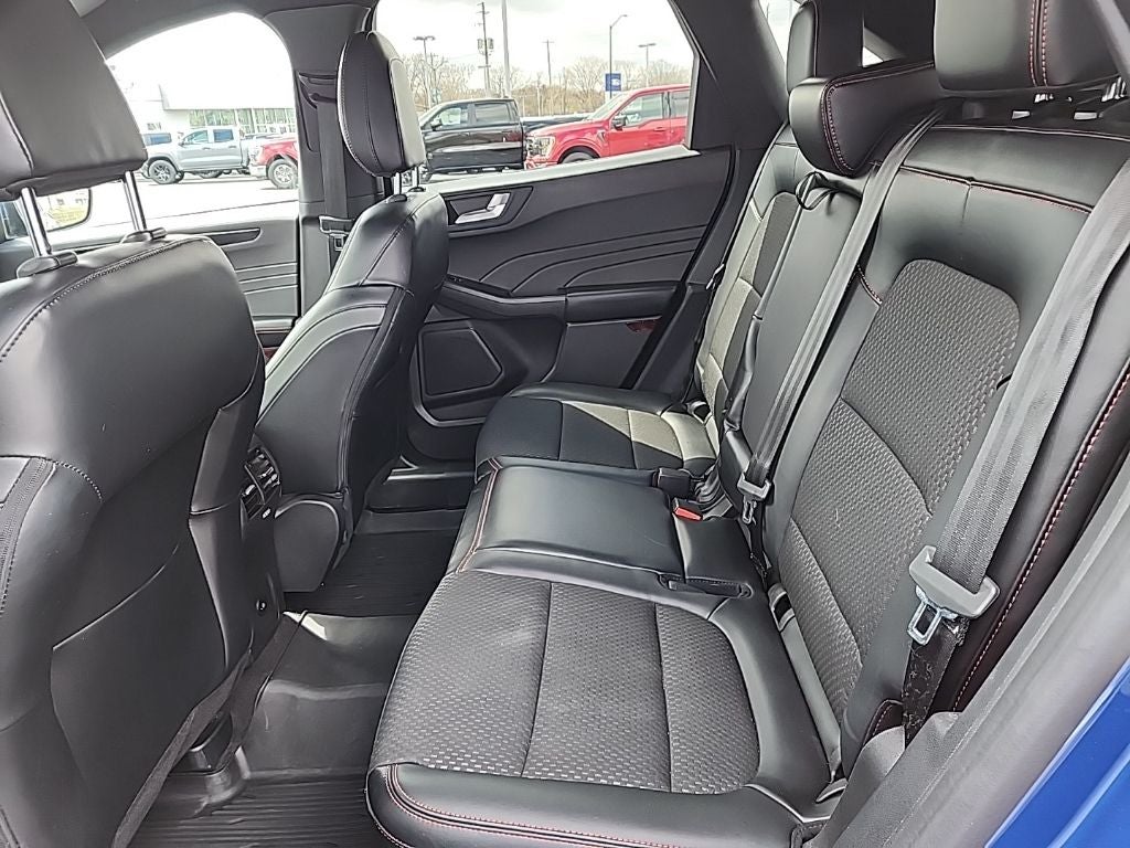 2023 Ford Escape ST-Line Select