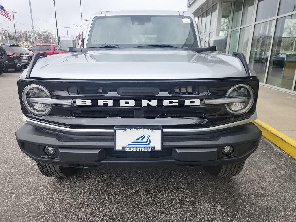 2024 Ford Bronco Outer Banks