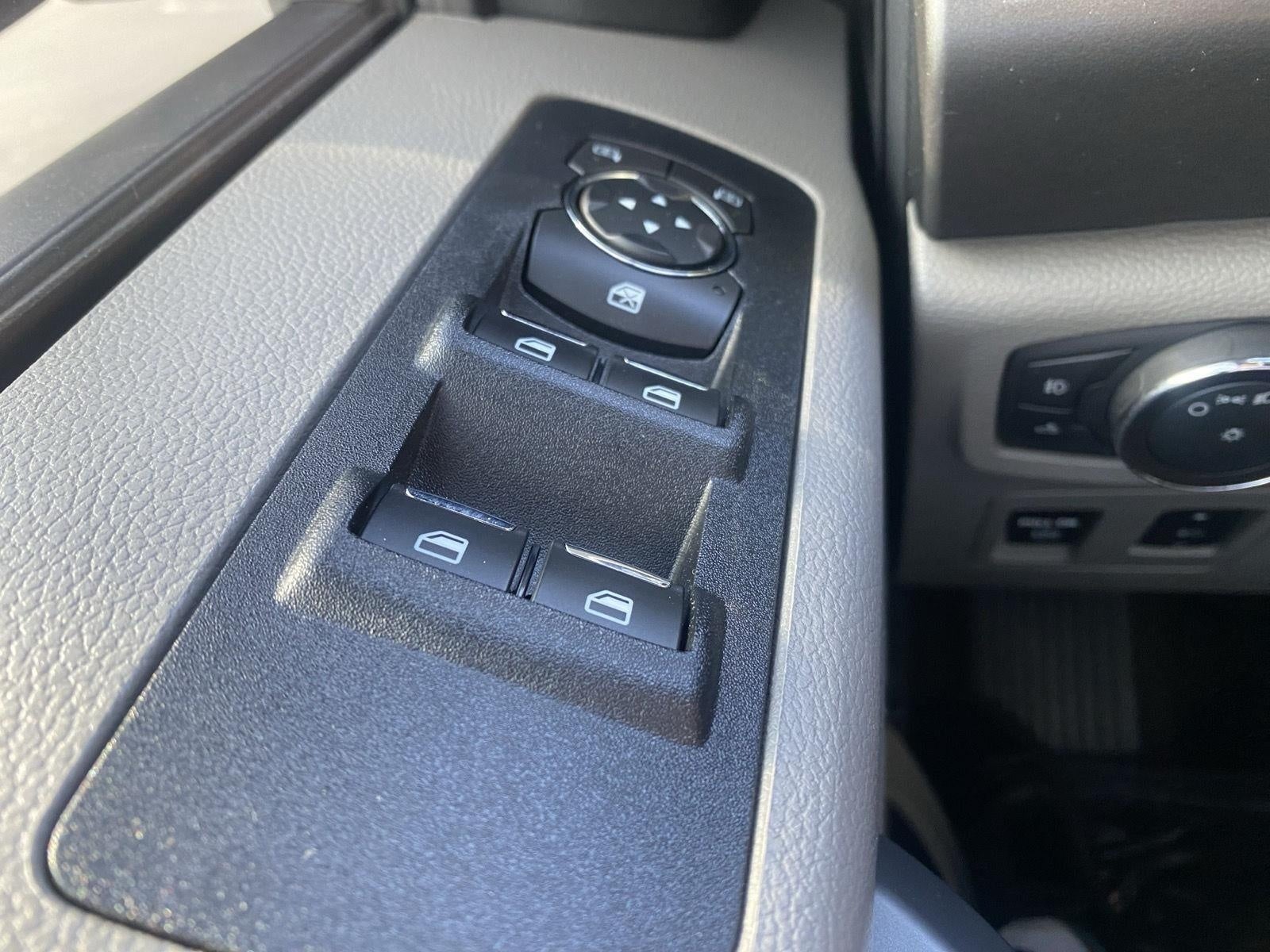 2019 Ford F-150 XL 4WD SuperCrew 5.5' Box
