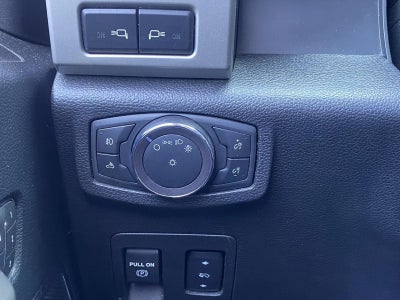 2020 Ford F-150 LARIAT 4WD SuperCrew 5.5' Box