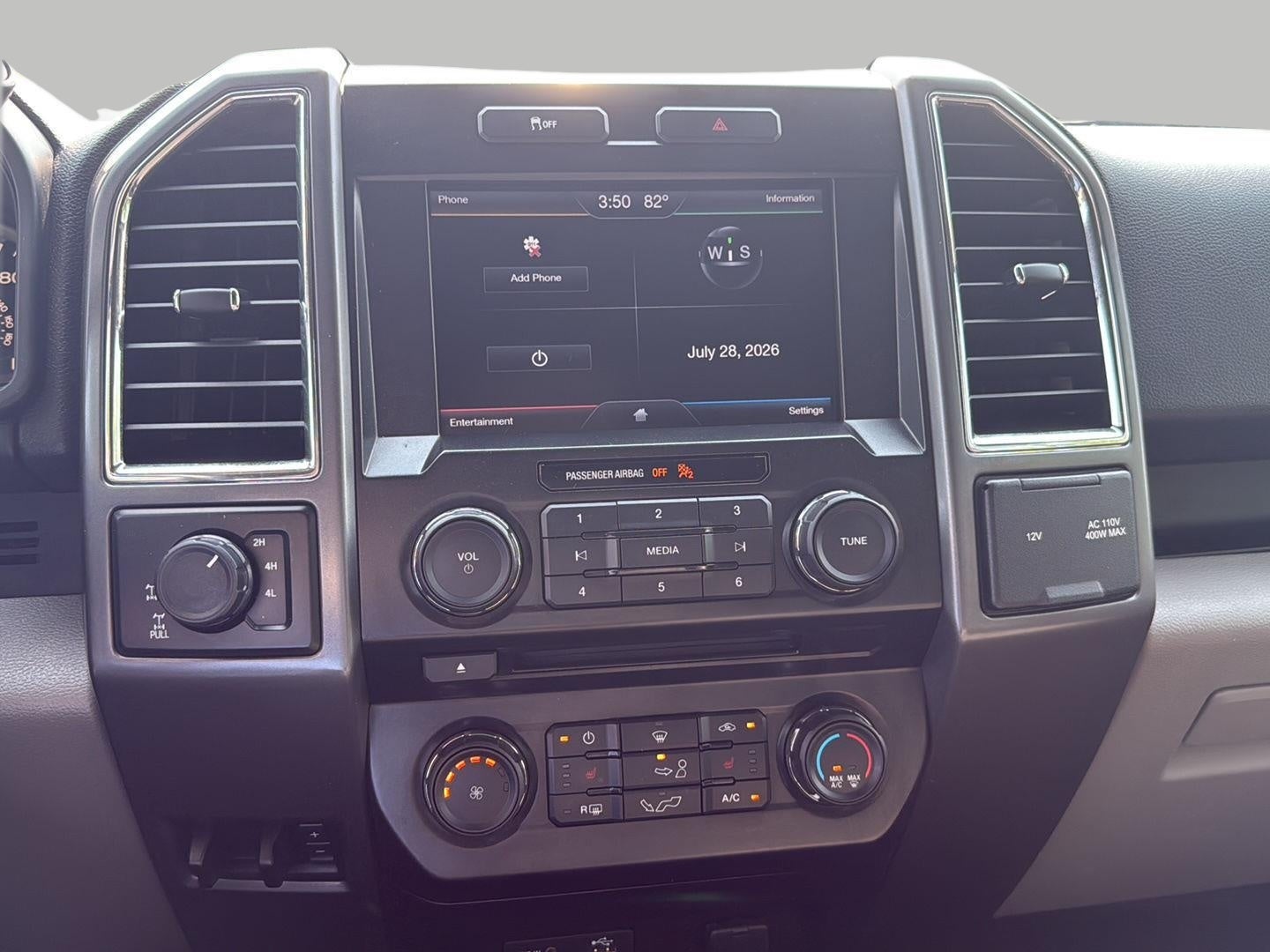 2015 Ford F-150 4WD SuperCrew 145 XLT