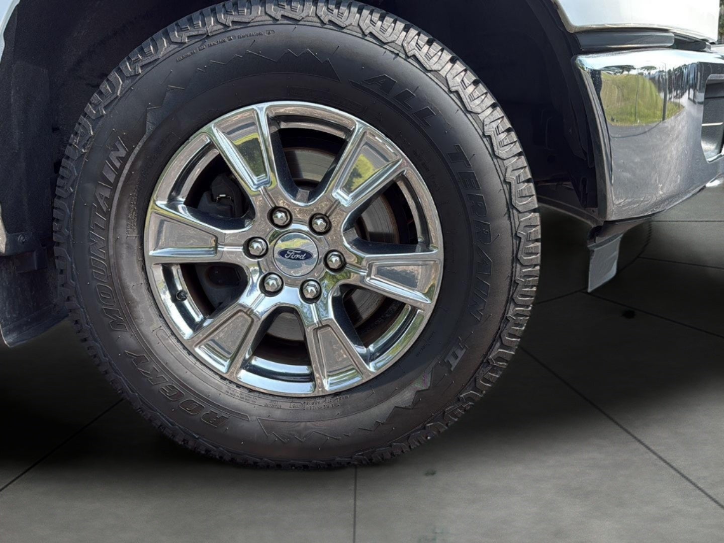2015 Ford F-150 4WD SuperCrew 145 XLT