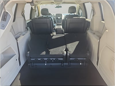 2014 Chrysler Town & Country Touring