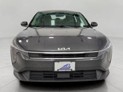 2025 Kia K4 LXS FWD
