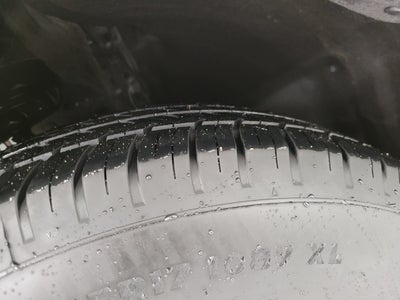 2025 Toyota Sienna LE 8 Passenger