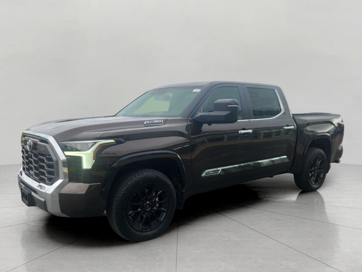 2025 Toyota Tundra 4WD 1794 Edition Hybrid CrewMax 5.5' Bed