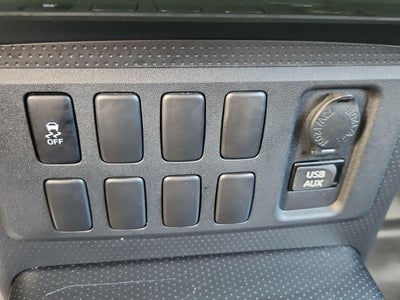 2013 Toyota FJ Cruiser 4WD 4dr Auto