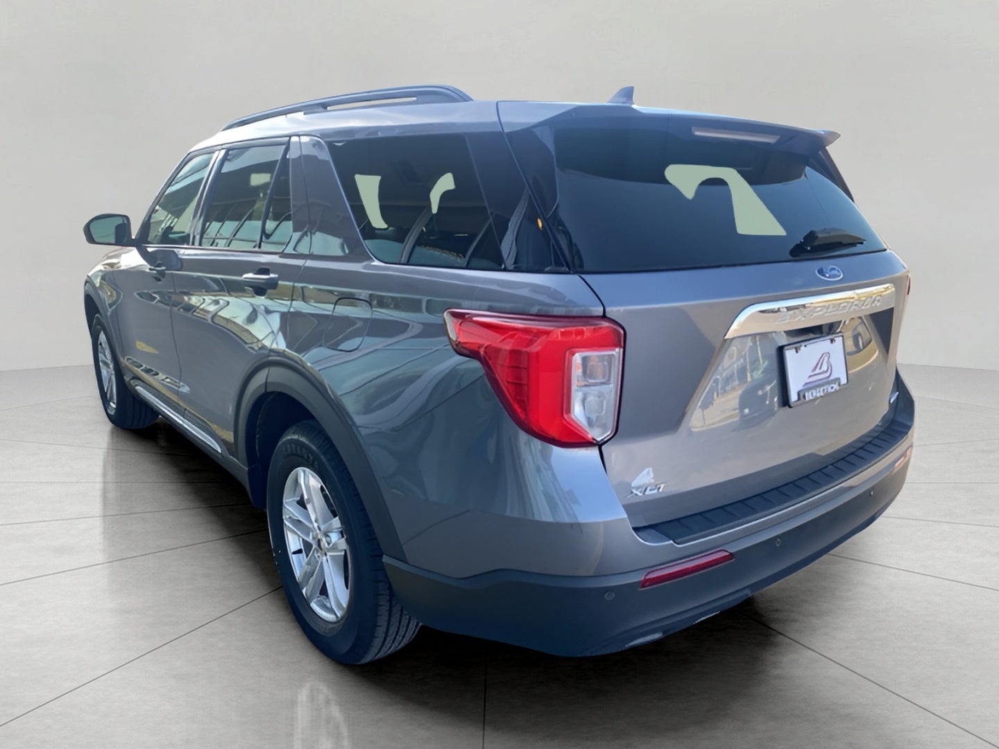 2022 Ford Explorer XLT 4WD