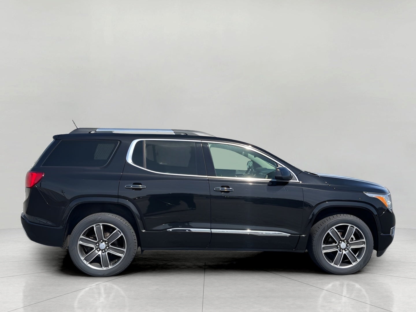 2019 GMC Acadia AWD 4dr Denali