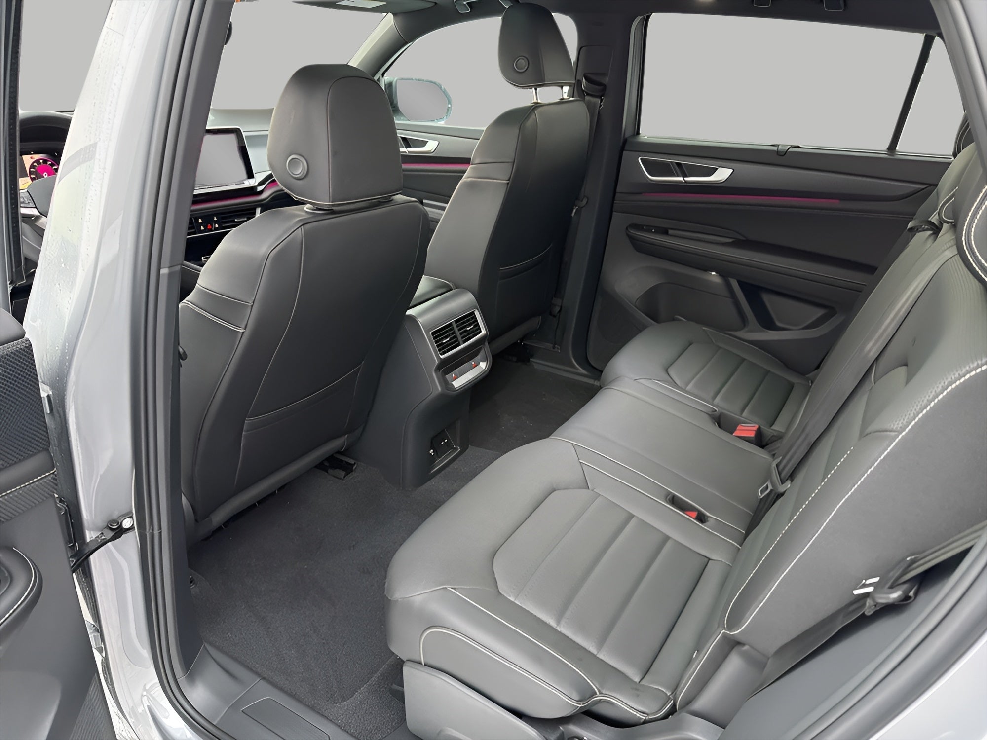 2026 Volkswagen Atlas Cross Sport 2.0T SEL R-Line Black 4MOTION