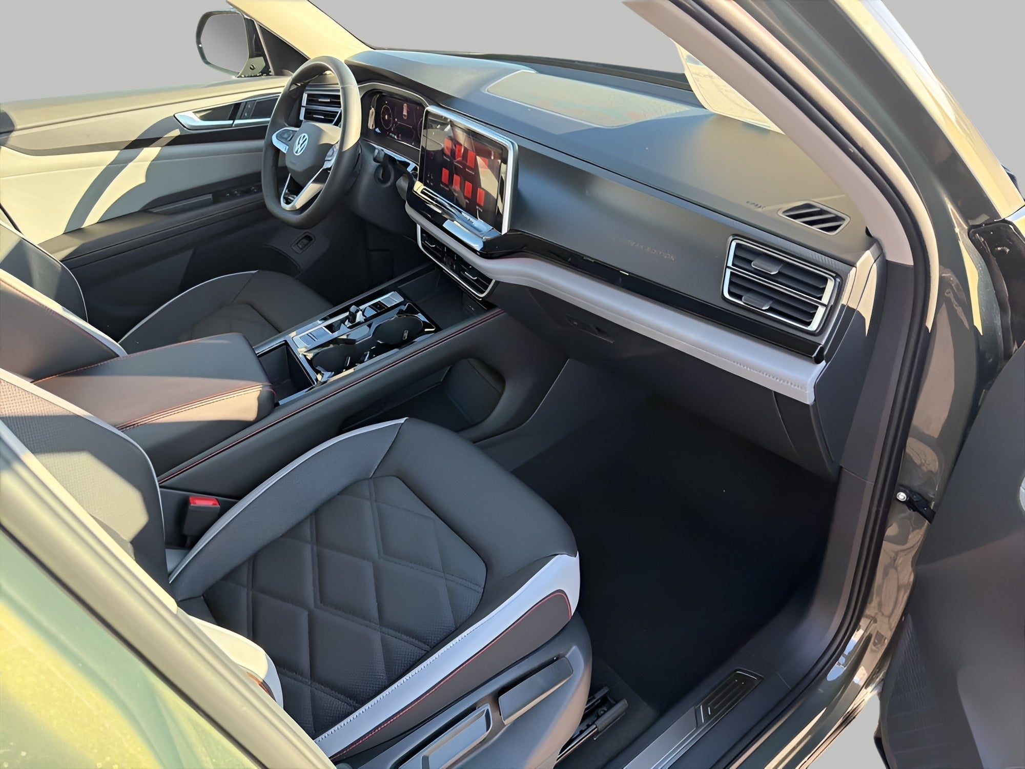 2026 Volkswagen Atlas 2.0T Peak Edition 4MOTION