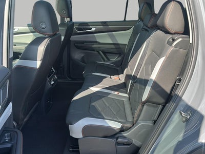 2026 Volkswagen Atlas 2.0T Peak Edition 4MOTION