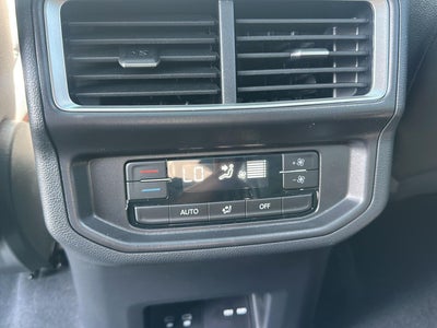 2026 Volkswagen Atlas 2.0T Peak Edition 4MOTION
