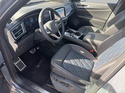 2026 Volkswagen Atlas Cross Sport 2.0T SEL Premium R-Line 4MOTION